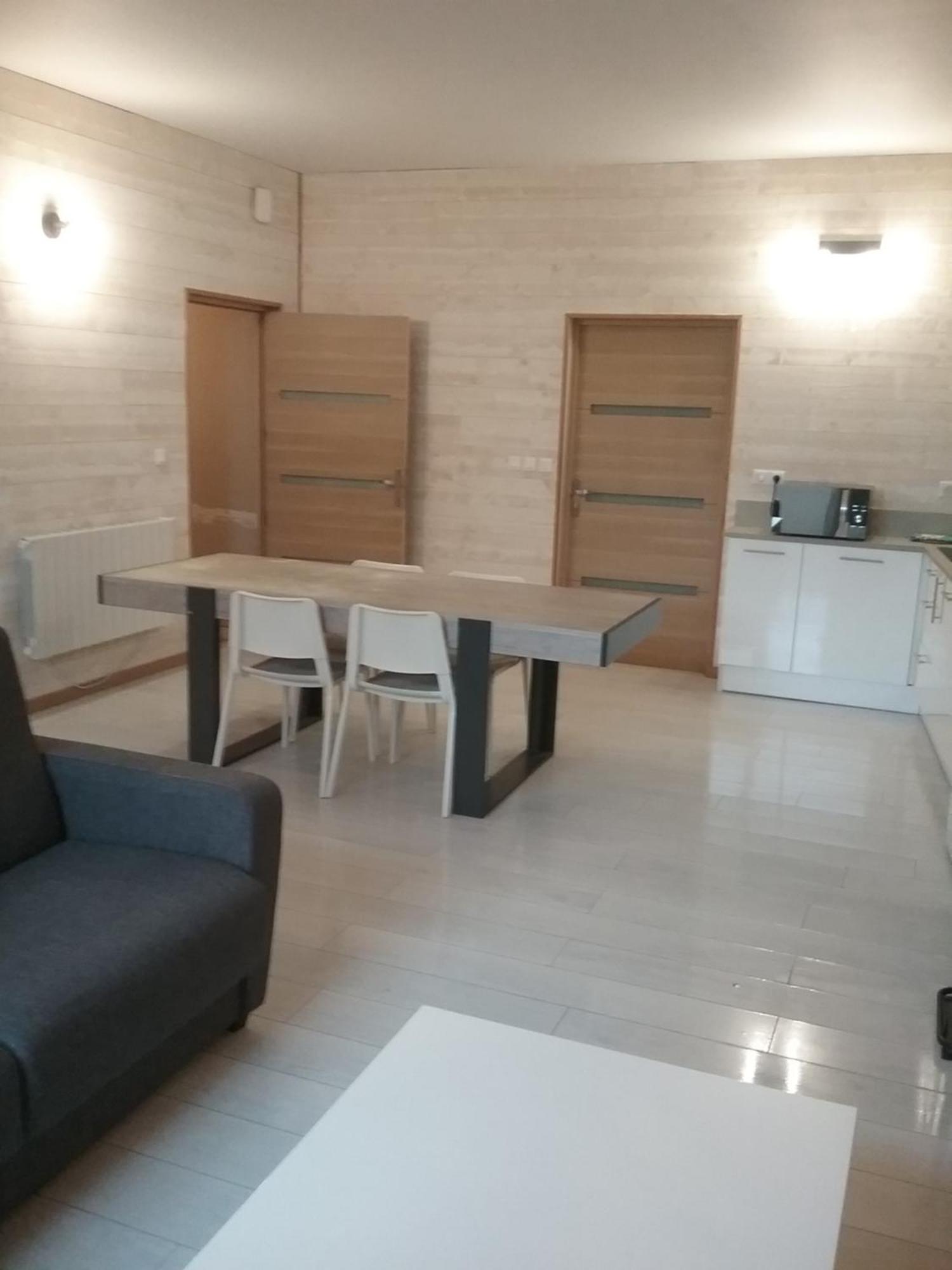 דירות Apparemment Cheztony Vue Montagne Eaux-Bonne Gourette מראה חיצוני תמונה
